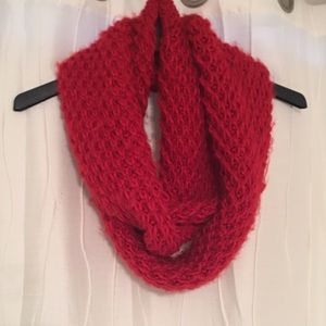 Red infinity scarf